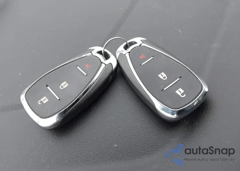 2023 Chevrolet Equinox Awd Lt z USA, uszkodzony, nr VIN 3GNAXUEG2PL222282